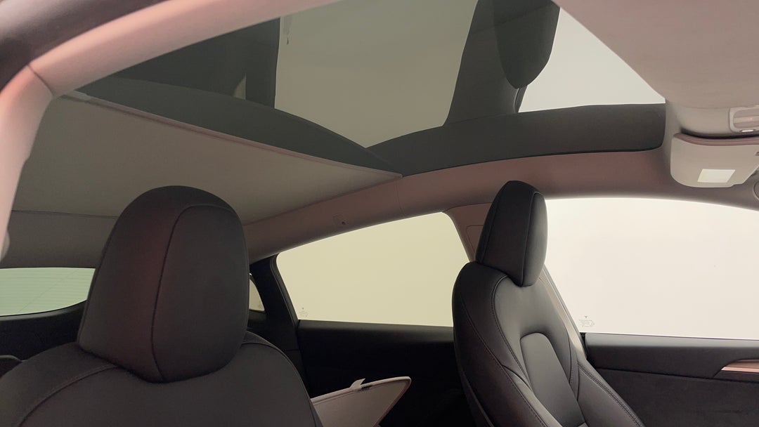 Interior Sunroof/Moonroof