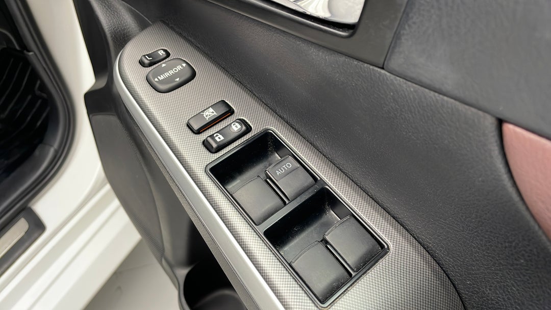 2017 Toyota Aurion Sportivo, Automatic, 46563 km, Drivers Side Door Panel Controls