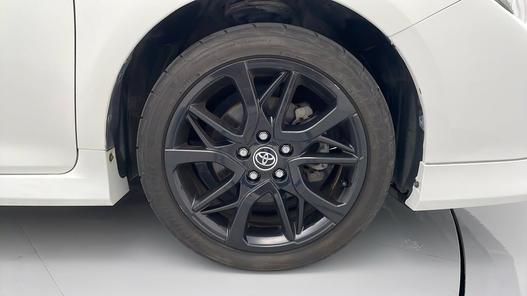 2017 Toyota Aurion Sportivo, Automatic, 46563 km, Right Front Wheel