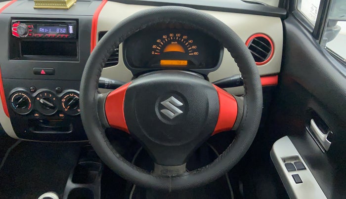 2014 Maruti Wagon R 1.0 LXI CNG, CNG, Manual, 75,910 km, Steering Wheel Close Up