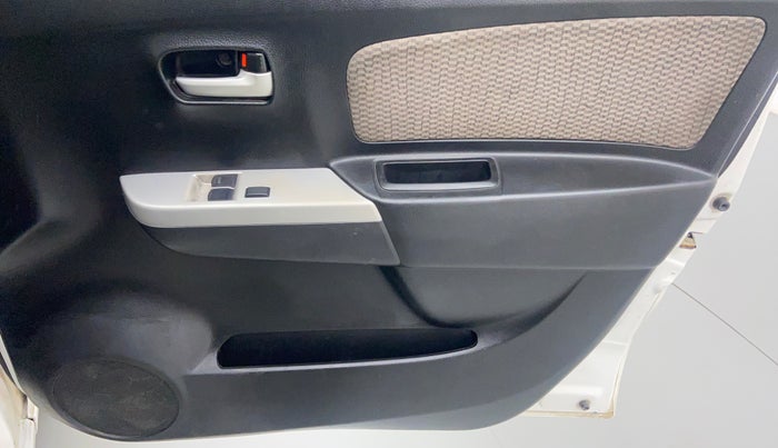 2014 Maruti Wagon R 1.0 LXI CNG, CNG, Manual, 75,910 km, Driver Side Door Panels Control