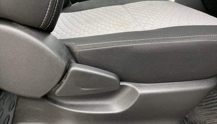 2021 Datsun Redi Go 1.0 T(O) AT, Petrol, Automatic, 11,133 km, Driver Side Adjustment Panel