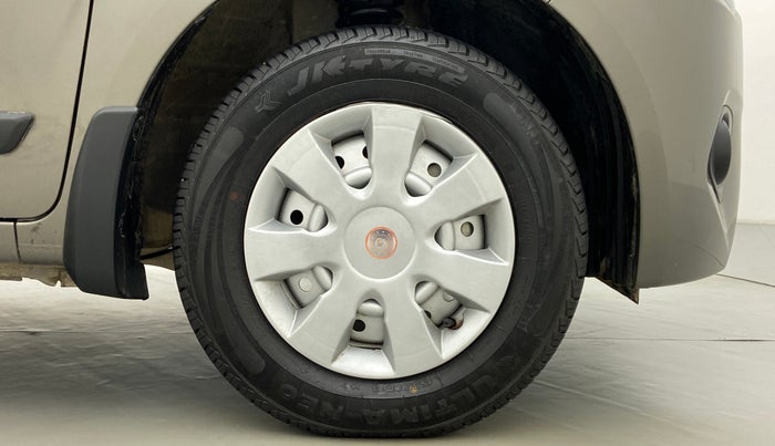 2021 Maruti New Wagon-R 1.0 Lxi (o) cng, CNG, Manual, 5,018 km, Right Front Wheel