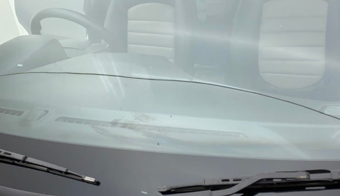 2016 Hyundai Creta S 1.6 PETROL, Petrol, Manual, 48,483 km, Front windshield - Minor spot on windshield