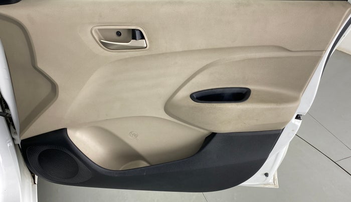 2020 Hyundai NEW SANTRO SPORTZ AMT, Petrol, Automatic, 35,686 km, Driver Side Door Panels Control