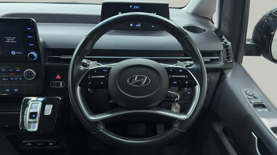 2022 Hyundai Staria Staria, Automatic, 90935 km, Steering Wheel Close-up