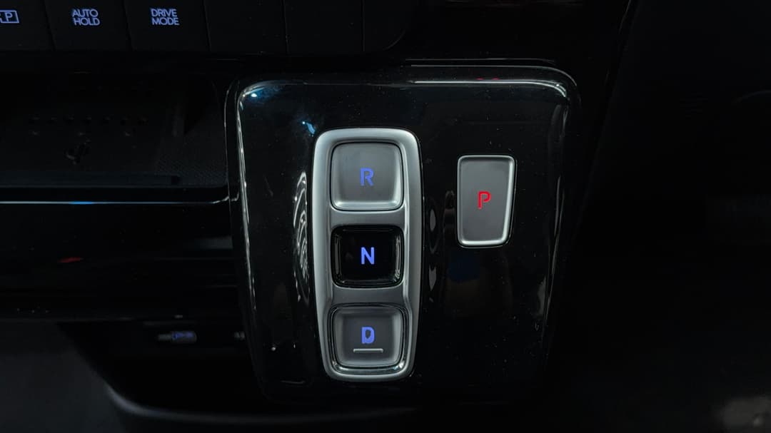 2022 Hyundai Staria Staria, Automatic, 90935 km, Gear Lever 