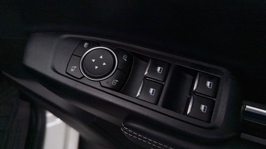 2023 Ford Ranger Platinum 3.0 (4x4), Automatic, 44932 km, Drivers Side Door Panel Controls