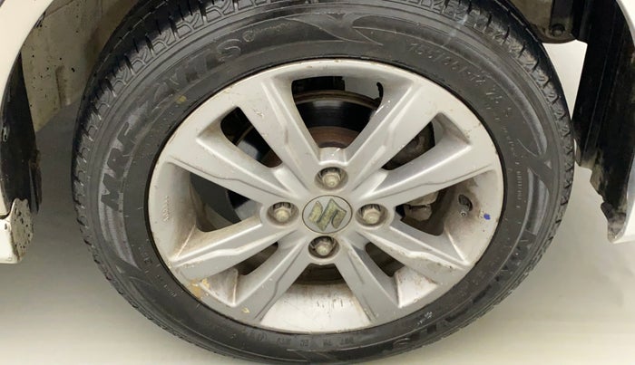 2013 Maruti Wagon R Stingray VXI, Petrol, Manual, 54,420 km, Right front tyre - Minor scratches