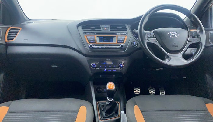 2015 Hyundai i20 Active 1.4 SX, Diesel, Manual, 81,878 km, Dashboard View