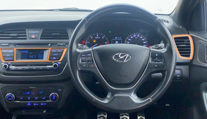 2015 Hyundai i20 Active 1.4 SX, Diesel, Manual, 81,878 km, Steering Wheel Close-up