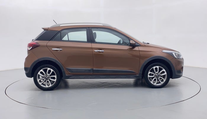 2015 Hyundai i20 Active 1.4 SX, Diesel, Manual, 81,878 km, Right Side View