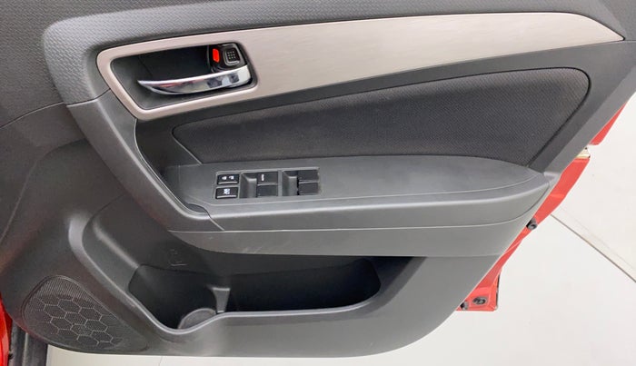 2016 Maruti Vitara Brezza ZDI, Diesel, Manual, 70,555 km, Driver Side Door Panels Controls