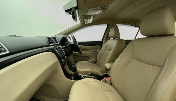 2016 Maruti Ciaz ZXI+ AT, Petrol, Automatic, 84,195 km, Right Side Front Door Cabin