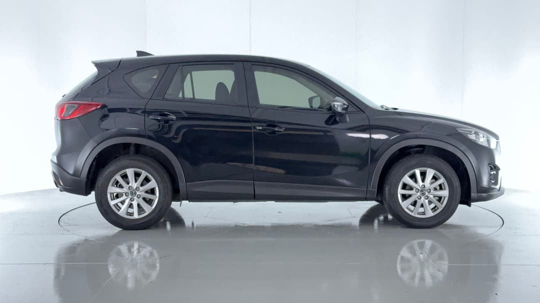 2016 Mazda CX-5 Maxx Sport (4x2), Automatic, 84933 km, Right Side View