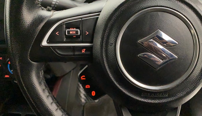 2021 Maruti Swift VXI, Petrol, Manual, 32,017 km, Steering wheel - Phone control not functional