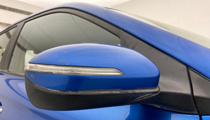 2019 Hyundai Elite i20 ASTA (O) CVT, Petrol, Automatic, 45,025 km, Right rear-view mirror - Indicator light not working
