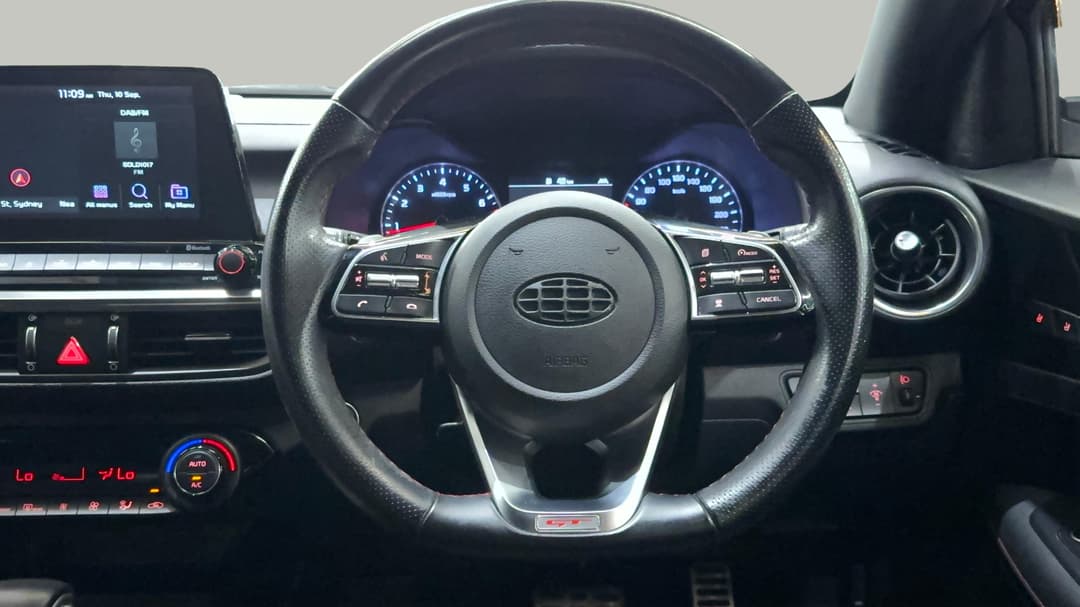 2020 Kia Cerato Gt Safety Pack, Automatic, 123234 km, Steering Wheel Close-up