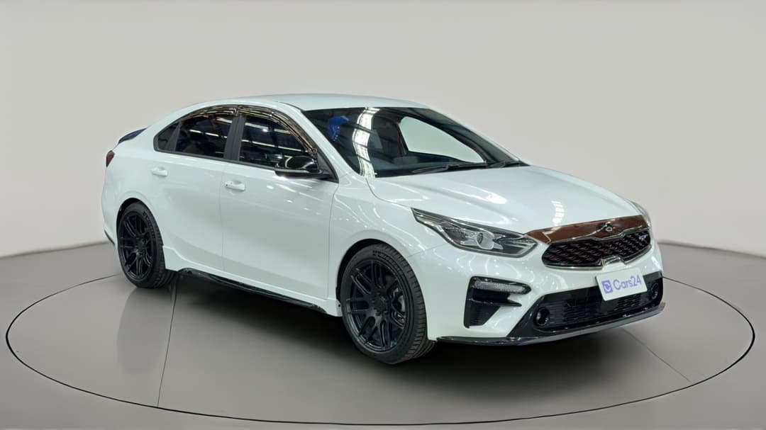 2020 Kia Cerato Gt Safety Pack, Automatic, 123234 km, Right Front Diagonal (45- Degree) View