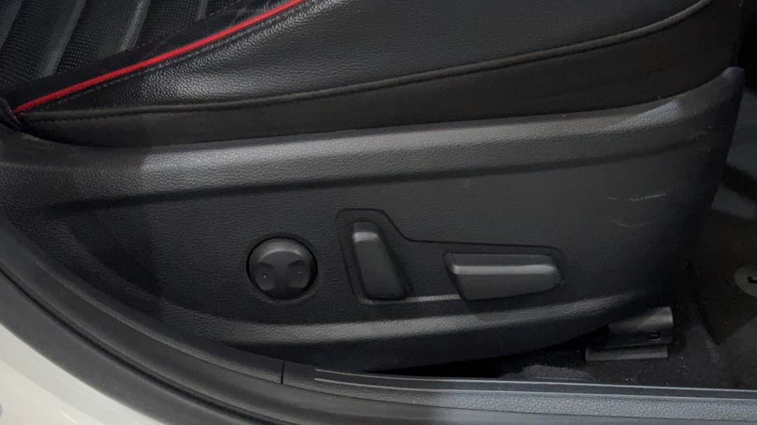 2020 Kia Cerato Gt Safety Pack, Automatic, 123234 km, Drivers Side Adjustment Panel