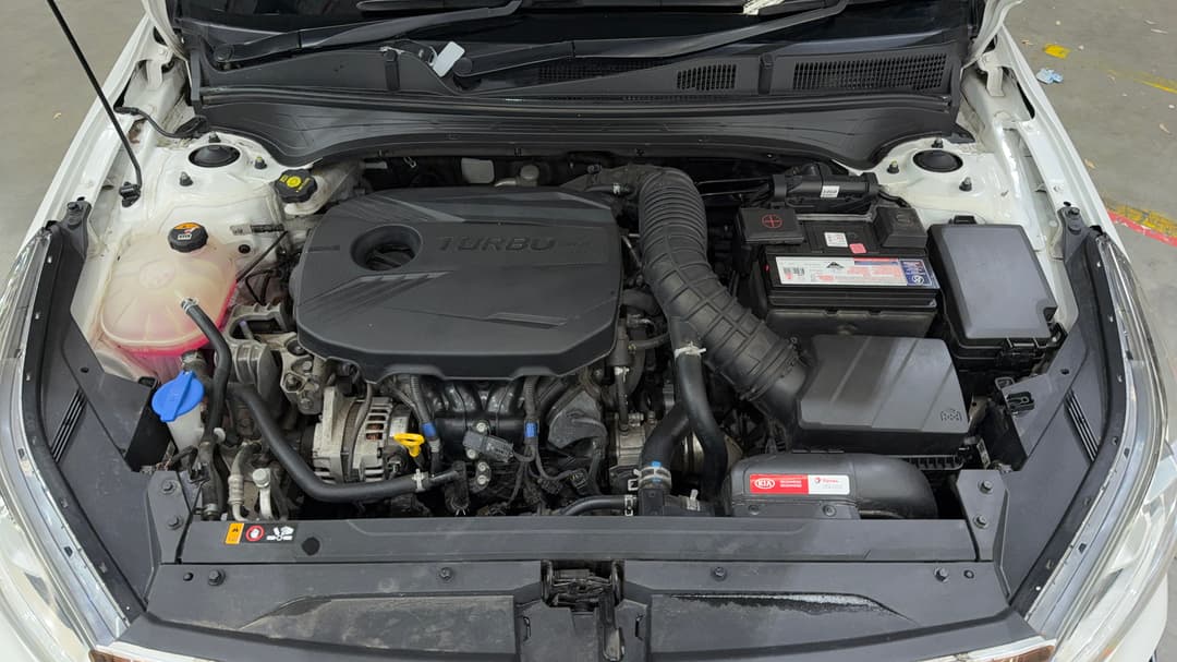 2020 Kia Cerato Gt Safety Pack, Automatic, 123234 km, Open Bonnet (Engine)