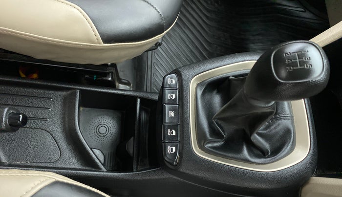 2020 Hyundai NEW SANTRO SPORTZ 1.1, Petrol, Manual, 19,168 km, Gear Lever