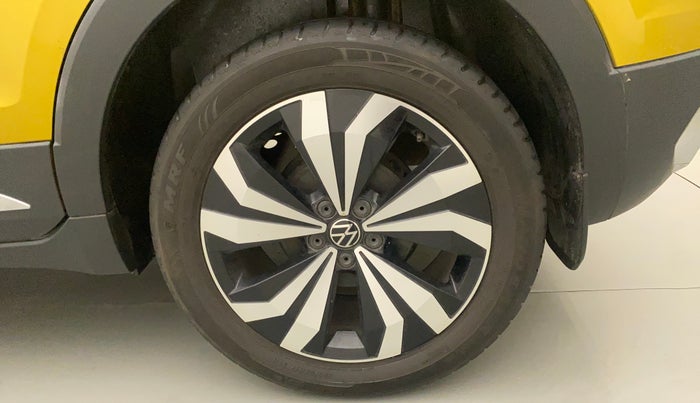 2022 Volkswagen TAIGUN GT PLUS 1.5 TSI DSG, Petrol, Automatic, 31,121 km, Left Rear Wheel