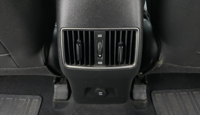 2015 Hyundai Creta 1.6 SX (O) CRDI, Diesel, Manual, 1,50,753 km, Rear AC Vents