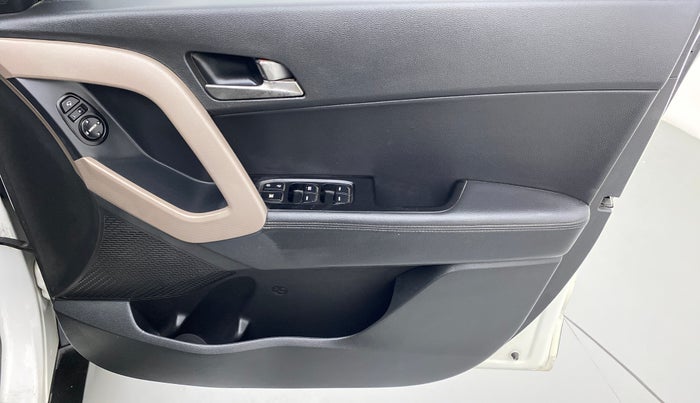 2015 Hyundai Creta 1.6 SX (O) CRDI, Diesel, Manual, 1,50,753 km, Driver Side Door Panels Control