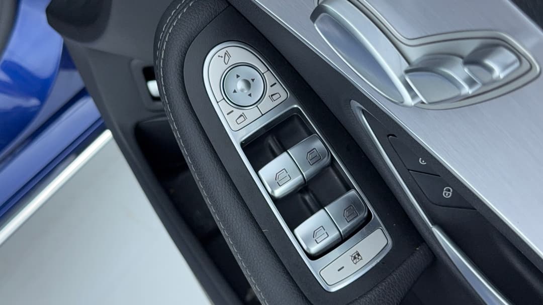 2020 Mercedes-benz C200 C200, Automatic, 60964 km, Drivers Side Door Panel Controls