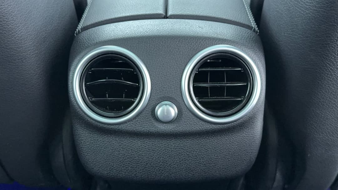 2020 Mercedes-benz C200 C200, Automatic, 60964 km, Rear A/C Vent