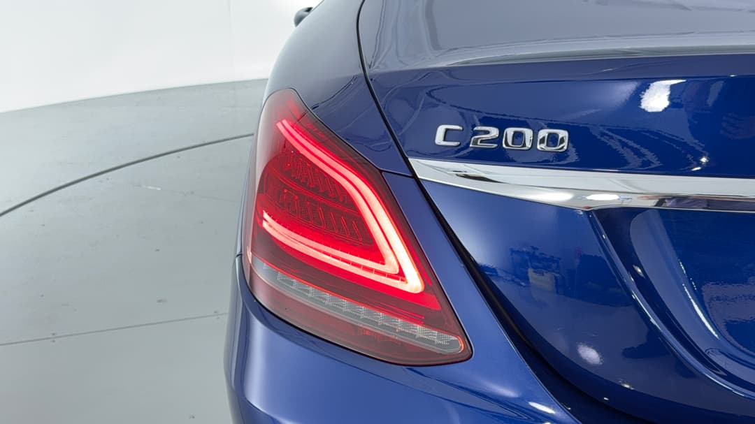 2020 Mercedes-benz C200 C200, Automatic, 60964 km, Badge (Boot Left Side)