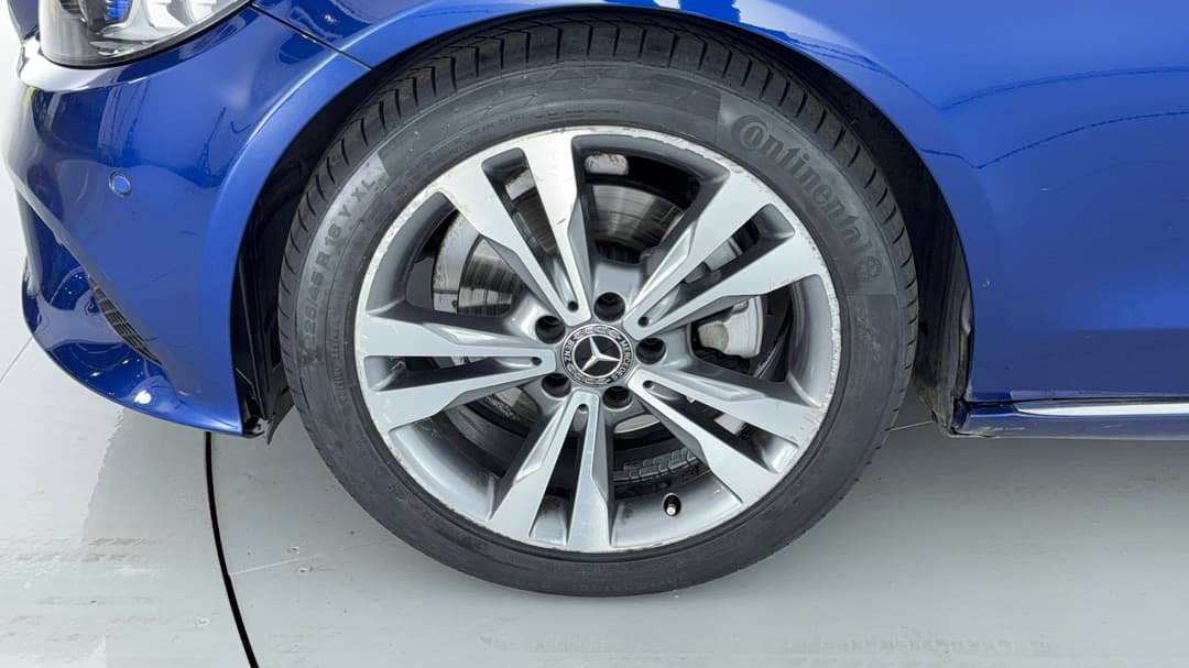 2020 Mercedes-benz C200 C200, Automatic, 60964 km, Left Front Wheel