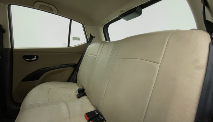 2013 Hyundai i10 MAGNA 1.2 KAPPA2, Petrol, Manual, 35,866 km, Right Side Rear Door Cabin