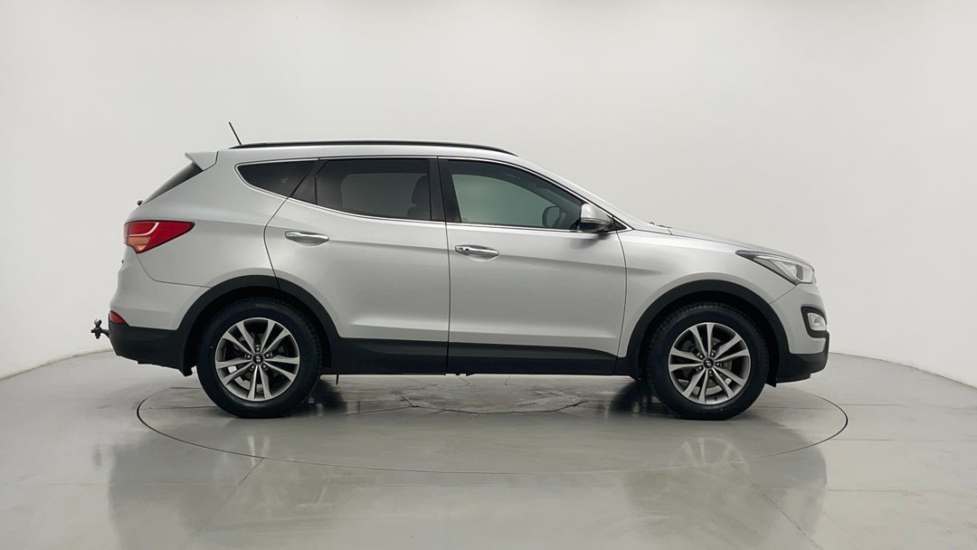2015 Hyundai Santa Fe Elite Crdi (4x4), Automatic, 131763 km, Right Side View