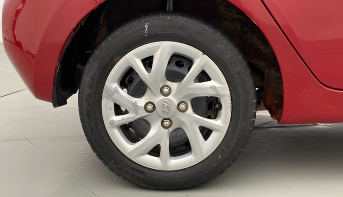 2017 Hyundai Grand i10 SPORTZ 1.2 KAPPA VTVT, Petrol, Manual, 50,774 km, Right Rear Wheel