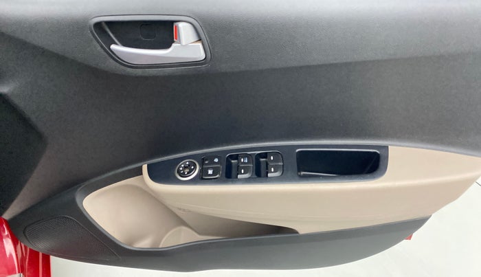 2017 Hyundai Grand i10 SPORTZ 1.2 KAPPA VTVT, Petrol, Manual, 50,774 km, Driver Side Door Panels Control