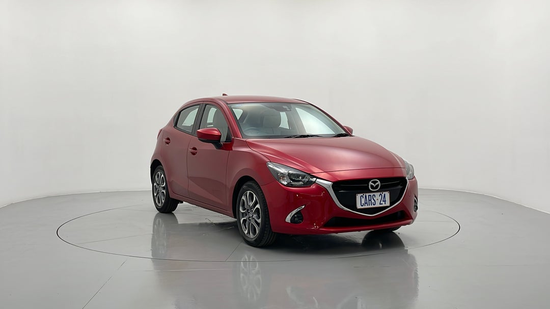 Right Front Diagonal (45- Degree) View