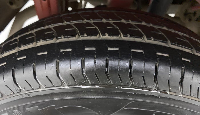 2019 Maruti Alto LXI, Petrol, Manual, Right Rear Tyre Tread