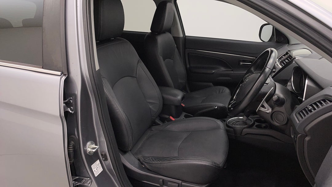 2016 Mitsubishi ASX Xls (2wd), Automatic, 97612 km, Right Side Front Door Cabin View