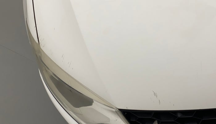 2011 Volkswagen Polo TRENDLINE 1.2L PETROL, Petrol, Manual, 1,14,373 km, Bonnet (hood) - Minor scratches