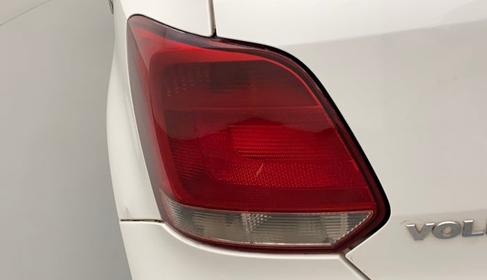 2011 Volkswagen Polo TRENDLINE 1.2L PETROL, Petrol, Manual, 1,14,373 km, Left tail light - Minor damage