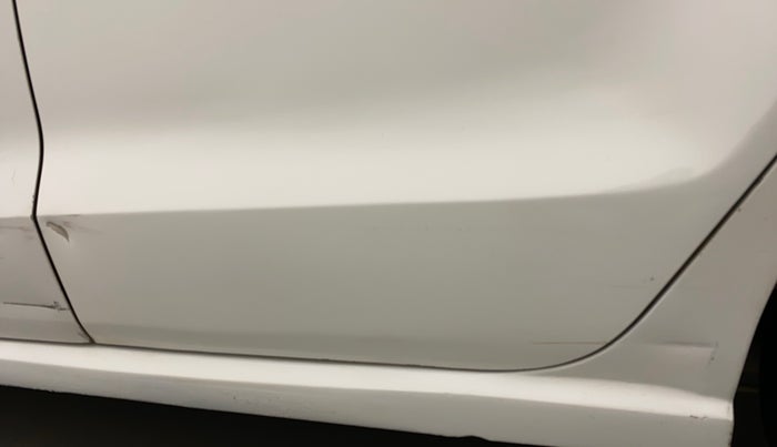 2011 Volkswagen Polo TRENDLINE 1.2L PETROL, Petrol, Manual, 1,14,373 km, Rear left door - Minor scratches