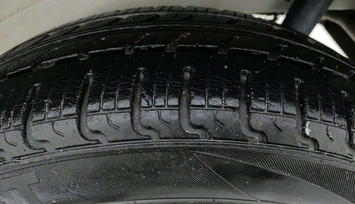 2018 Maruti Wagon R 1.0 VXI, Petrol, Manual, 7,655 km, Left Rear Tyre Tread