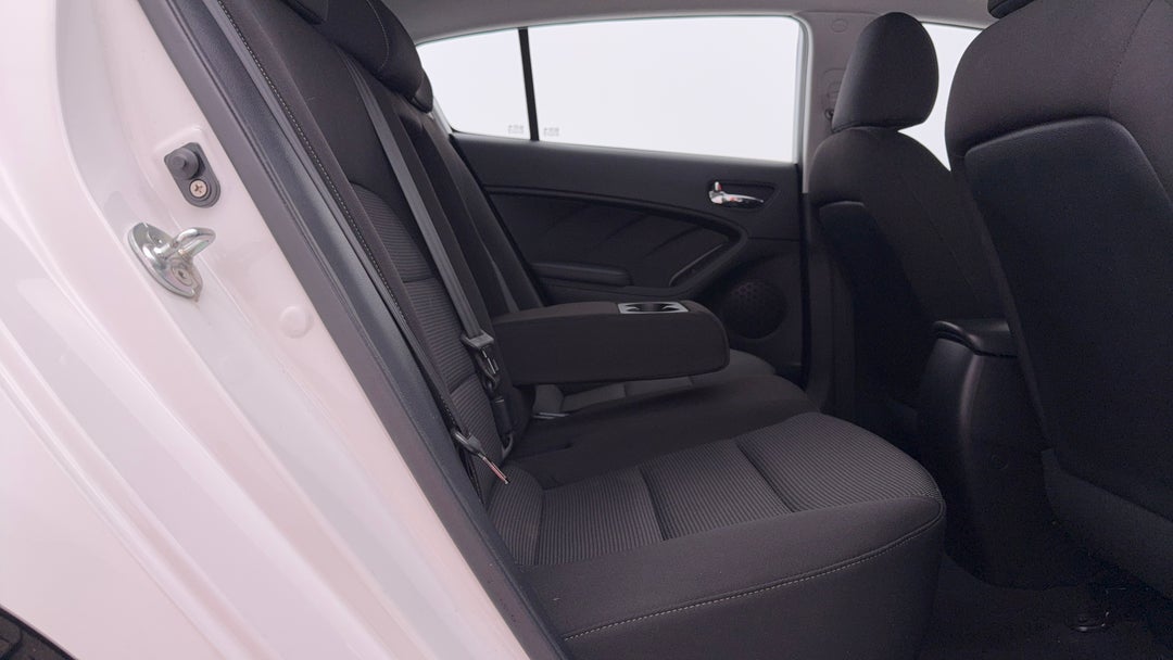 2018 Kia Cerato Sport, Automatic, 161657 km, Right Side Rear Door Cabin View