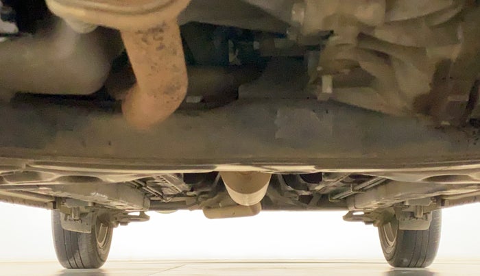 2015 Maruti Ciaz ZXI, Petrol, Manual, 93,757 km, Front Underbody