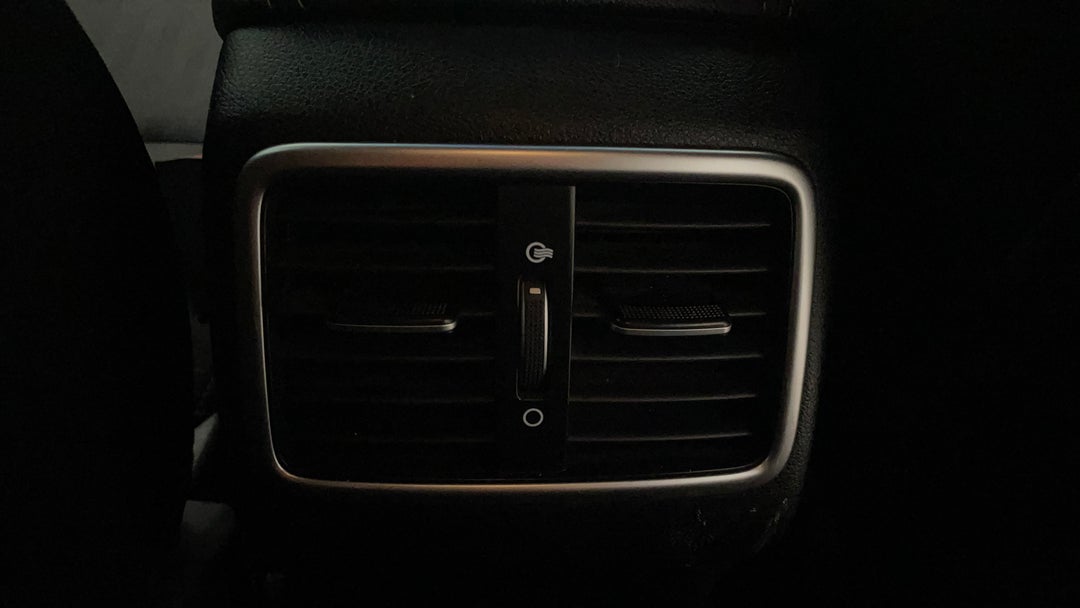 Rear A/C Vent