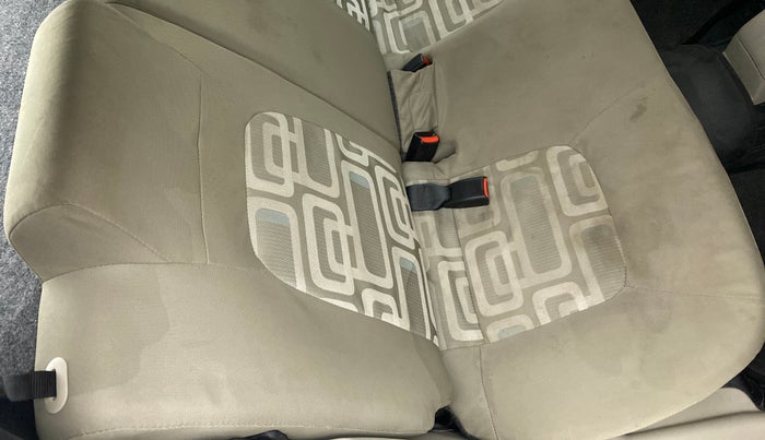 2018 Maruti Celerio VXI d, Petrol, Manual, 23,865 km, Second-row right seat - Cover slightly stained
