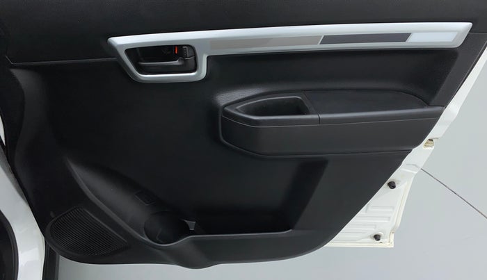 2019 Maruti S PRESSO VXI, Petrol, Manual, 32,259 km, Driver Side Door Panels Control