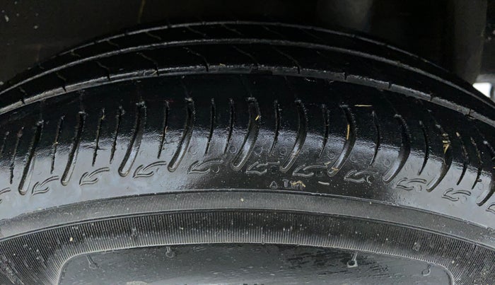 2019 Maruti S PRESSO VXI, Petrol, Manual, 32,259 km, Left Rear Tyre Tread